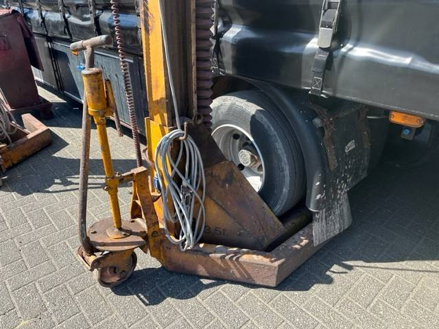 Onbekend - Implemento: foto 3 Onbekend - Implemento: foto 3