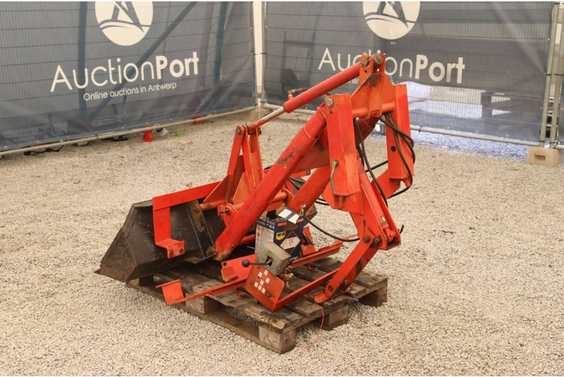 Tractor front loader with backhoe attachment - Implemento: foto 4 Tractor front loader with backhoe attachment - Implemento: foto 4