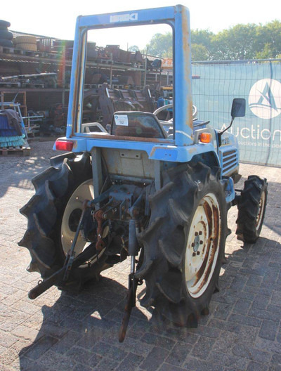 Iseki Sial 23 - Tractor: foto 5 Iseki Sial 23 - Tractor: foto 5