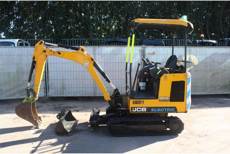 JCB 19C-1 E - Miniexcavadora: foto 1 JCB 19C-1 E - Miniexcavadora: foto 1