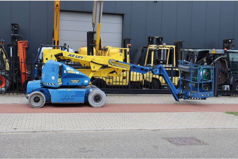 JLG M400AJPN - Plataforma articulada: foto 1 JLG M400AJPN - Plataforma articulada: foto 1