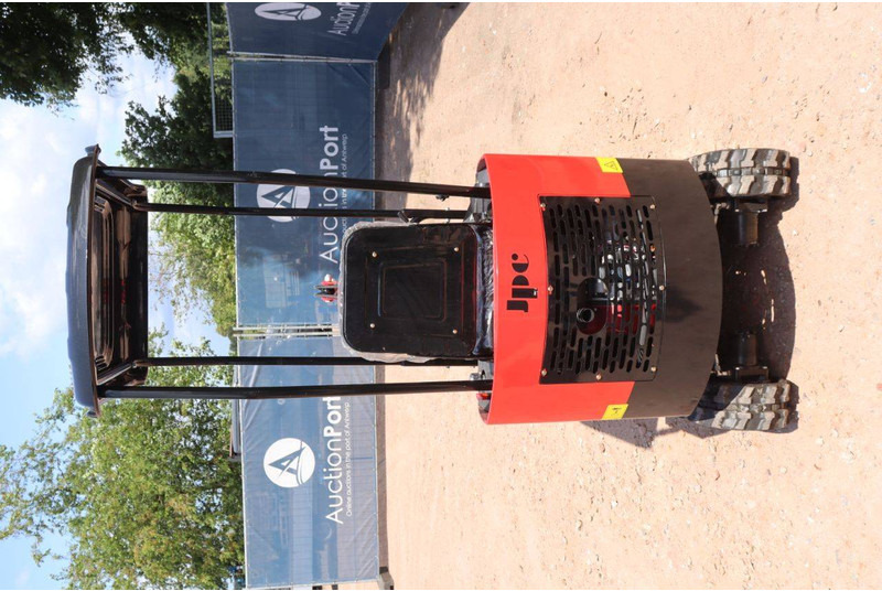 JPC HT12 - Miniexcavadora: foto 5 JPC HT12 - Miniexcavadora: foto 5