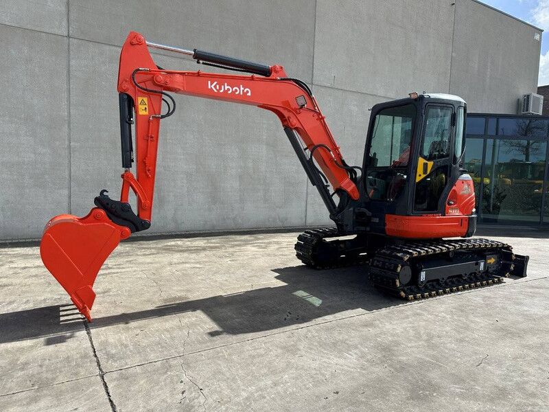 Kubota KX155-3SZ - Excavadora de cadenas: foto 1 Kubota KX155-3SZ - Excavadora de cadenas: foto 1