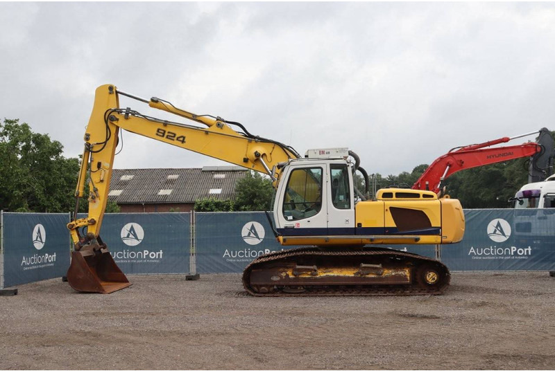 Liebherr R924C HD-SL - Excavadora de cadenas: foto 2 Liebherr R924C HD-SL - Excavadora de cadenas: foto 2