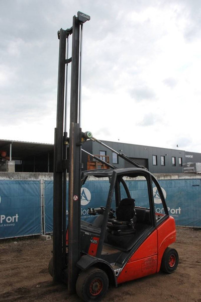 Linde H25T - Carretilla todo terreno: foto 3 Linde H25T - Carretilla todo terreno: foto 3