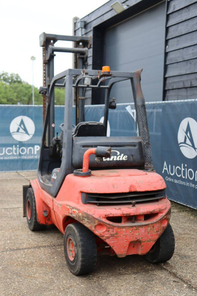 Linde H30D-03 - Carretilla elevadora diésel: foto 4 Linde H30D-03 - Carretilla elevadora diésel: foto 4