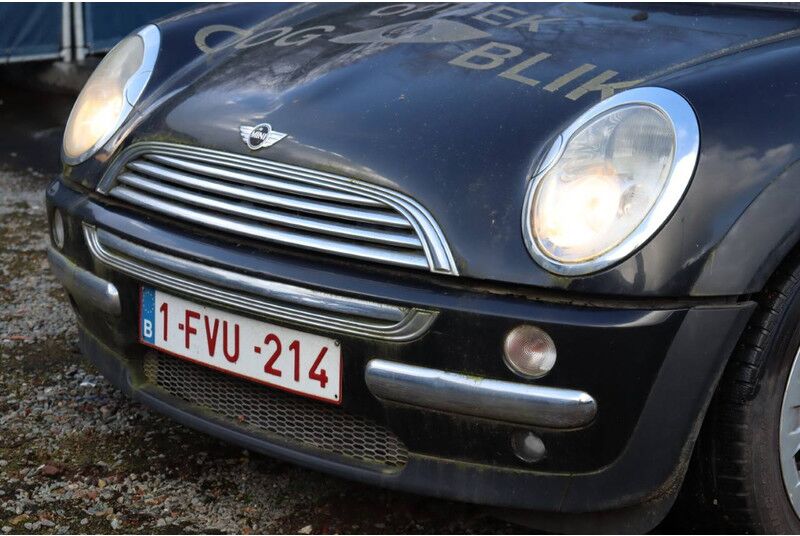 Sedan MINI Cooper: foto 10 Sedan MINI Cooper: foto 10