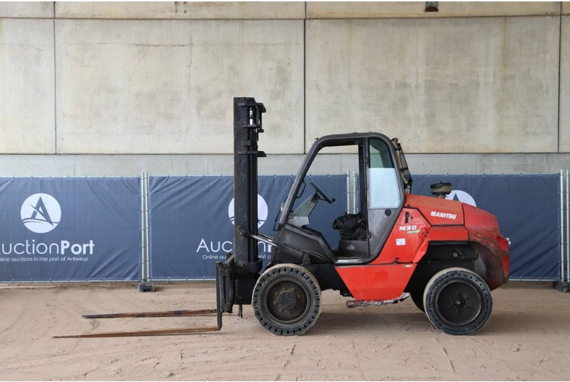 Manitou M 30-2 P ST3B S4 EU - Carretilla todo terreno: foto 2 Manitou M 30-2 P ST3B S4 EU - Carretilla todo terreno: foto 2