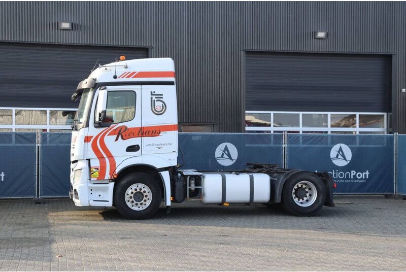 Mercedes-Benz Actros - Chasis camión: foto 1 Mercedes-Benz Actros - Chasis camión: foto 1