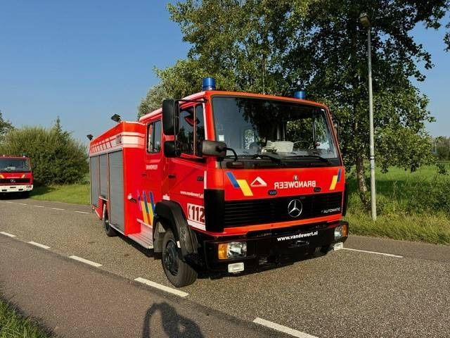 Mercedes-Benz E817R - Camión de bomberos: foto 3 Mercedes-Benz E817R - Camión de bomberos: foto 3
