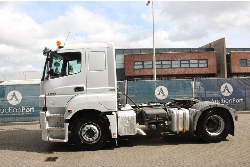 Mercedes-Benz M1843LSN-36P - Chasis camión: foto 2 Mercedes-Benz M1843LSN-36P - Chasis camión: foto 2