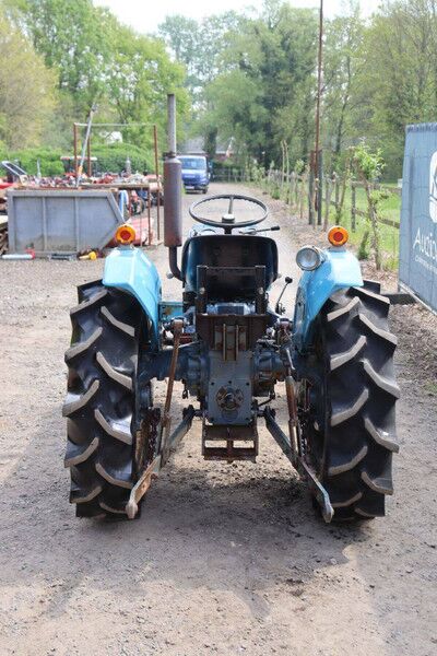 Mitsubishi D2600FD - Tractor: foto 5 Mitsubishi D2600FD - Tractor: foto 5