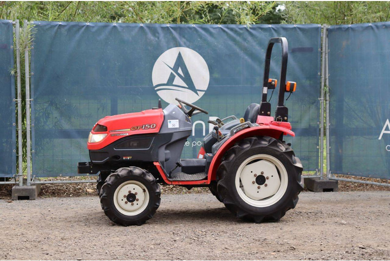 Mitsubishi GF150 - Tractor: foto 1 Mitsubishi GF150 - Tractor: foto 1