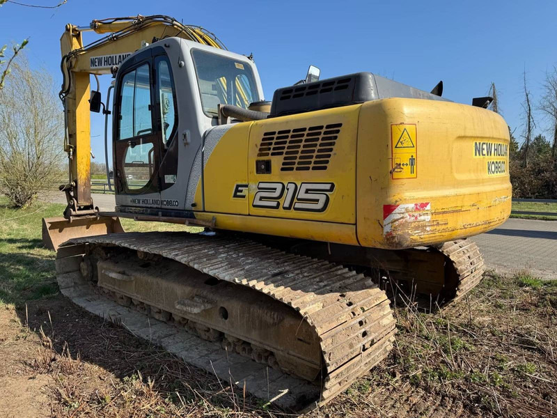New Holland E215 - Excavadora de cadenas: foto 2 New Holland E215 - Excavadora de cadenas: foto 2