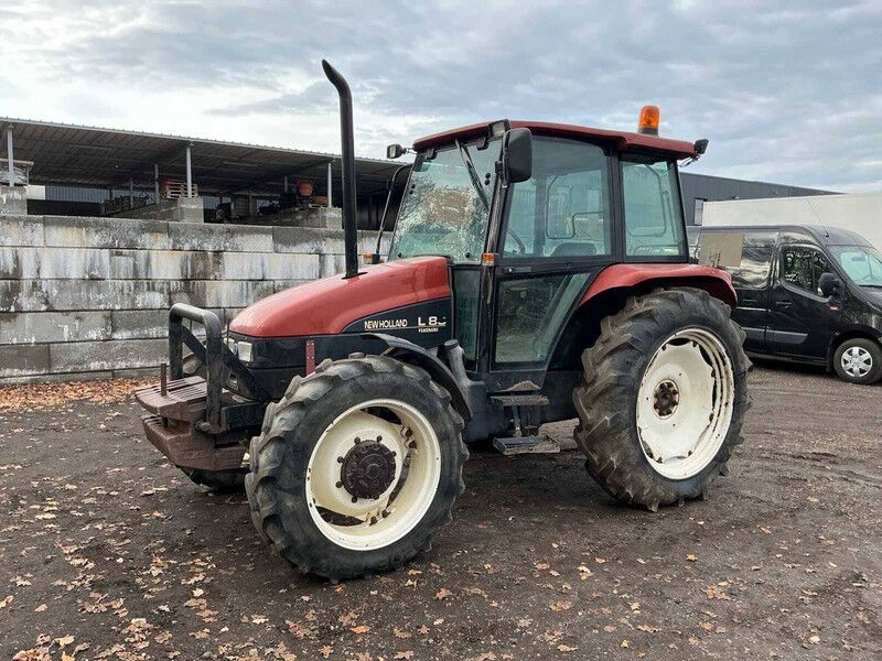 New Holland L85 DT - Tractor: foto 1 New Holland L85 DT - Tractor: foto 1