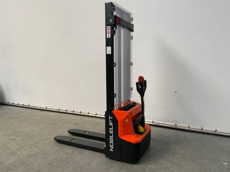 Noblelift PSE12B36 - Apilador: foto 2 Noblelift PSE12B36 - Apilador: foto 2