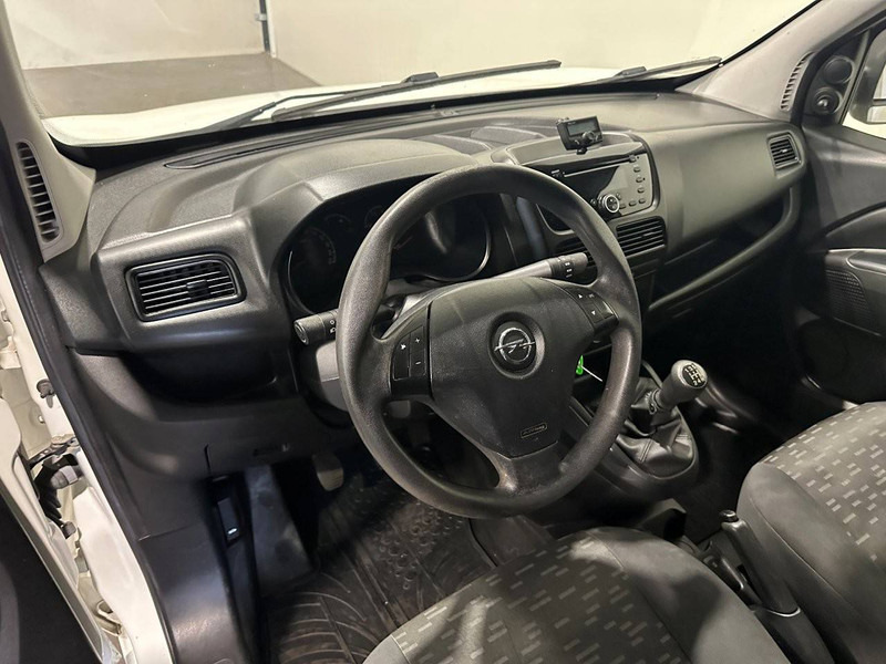 Opel Combo - Furgón: foto 5 Opel Combo - Furgón: foto 5