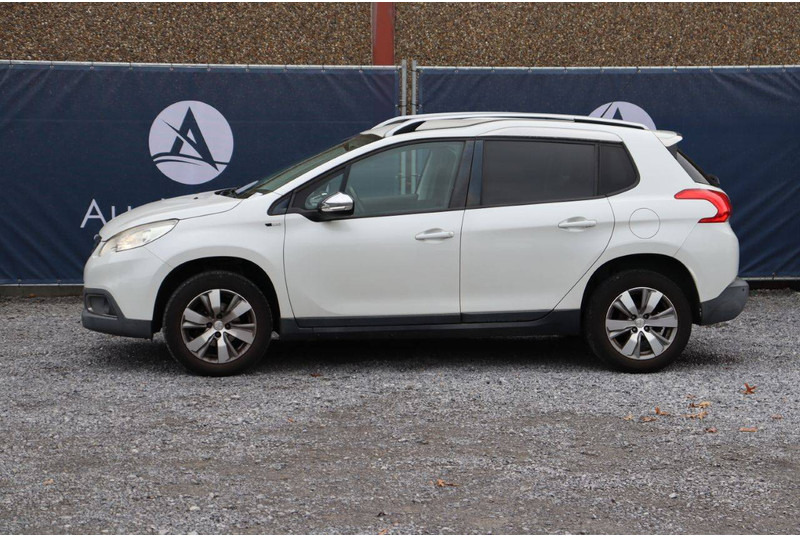 Peugeot 2008 - Sedan: foto 2 Peugeot 2008 - Sedan: foto 2