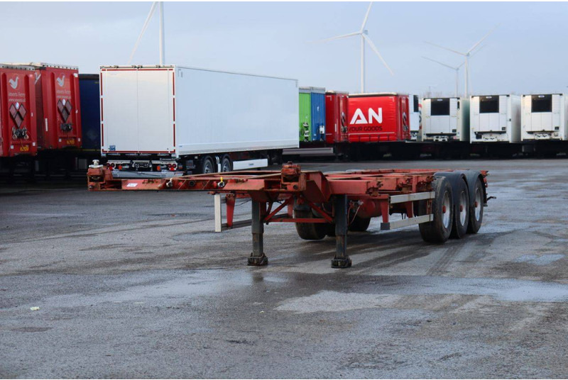 Renders ROC 16.27 CC - Chasis semirremolque: foto 1 Renders ROC 16.27 CC - Chasis semirremolque: foto 1