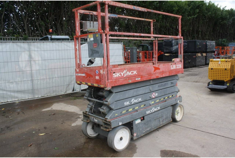 Skyjack SJ3226 - Plataforma de tijeras: foto 3 Skyjack SJ3226 - Plataforma de tijeras: foto 3