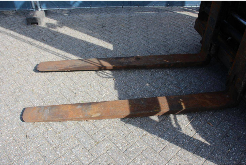 Carretilla elevadora diésel Svetruck 1260-30: foto 12