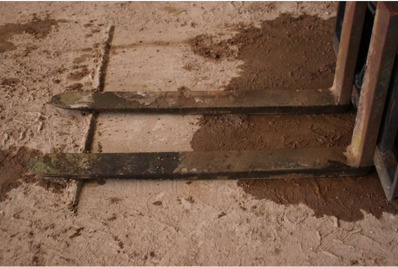 Carretilla elevadora de gas Toyota 06686GF30: foto 10 Carretilla elevadora de gas Toyota 06686GF30: foto 10