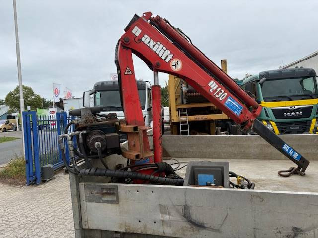 Unimog U600 - Camión grúa: foto 4 Unimog U600 - Camión grúa: foto 4