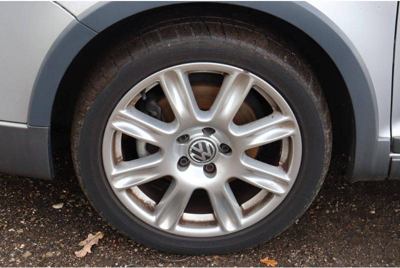 Sedan Volkswagen Golf Plus: foto 13