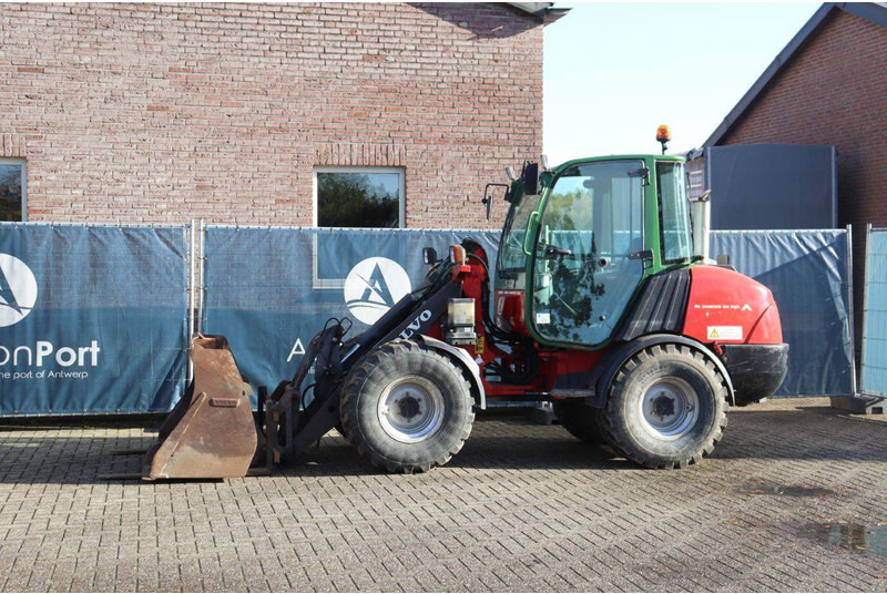 Volvo L25B-P - Cargadora de ruedas: foto 1 Volvo L25B-P - Cargadora de ruedas: foto 1