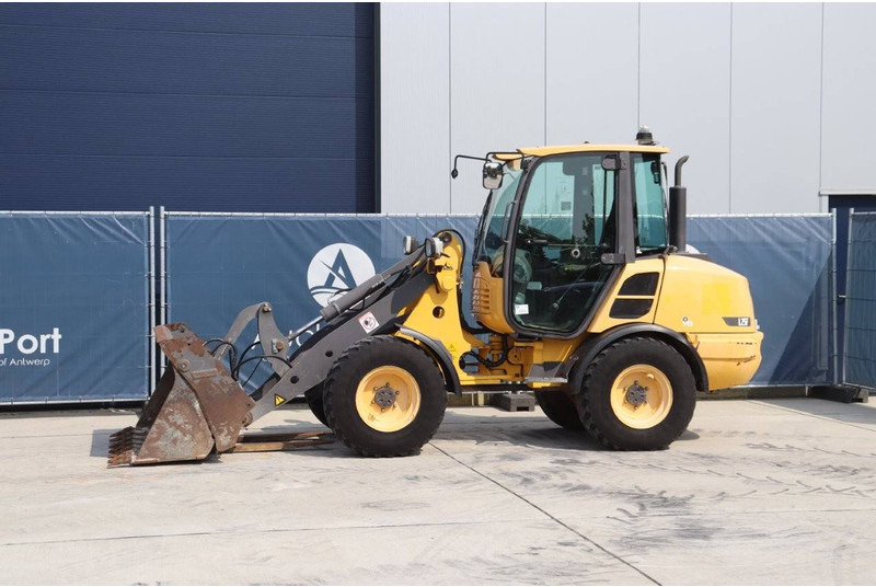 Volvo L25F - Cargadora de ruedas: foto 1 Volvo L25F - Cargadora de ruedas: foto 1