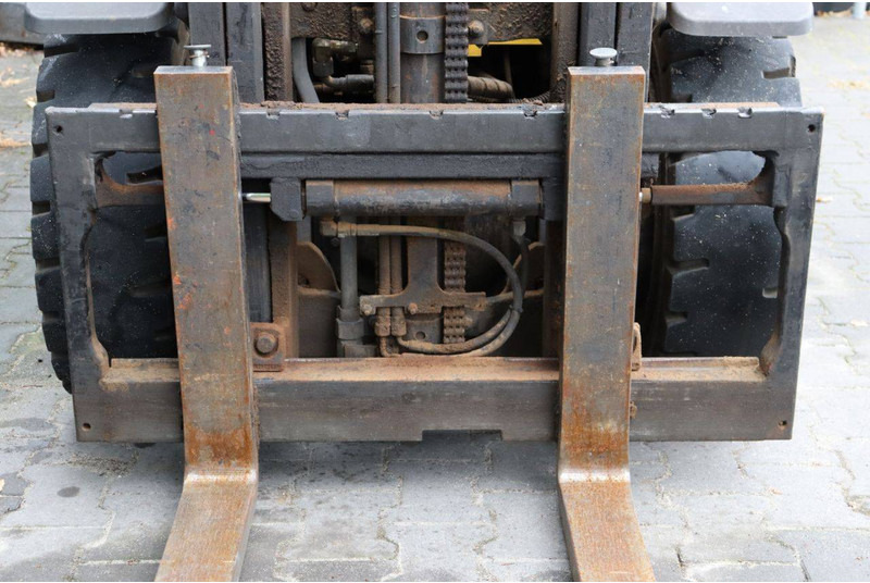 Carretilla elevadora de gas Yale GLP30: foto 10 Carretilla elevadora de gas Yale GLP30: foto 10