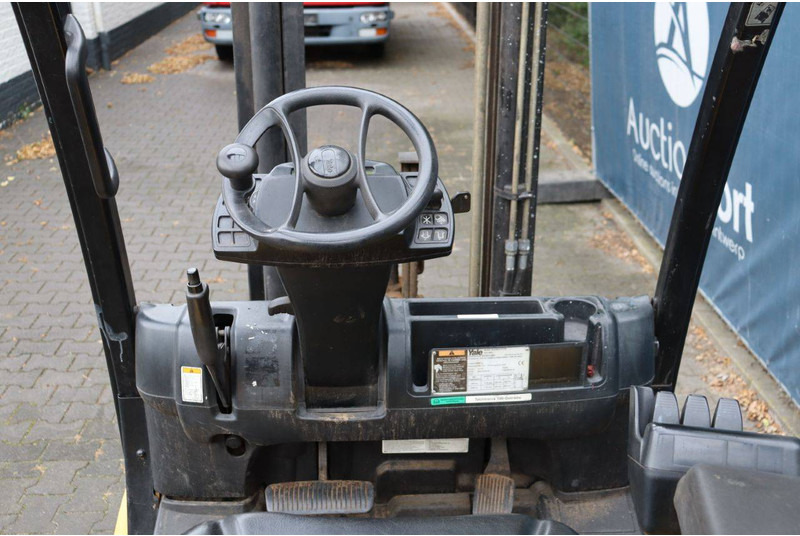 Carretilla elevadora de gas Yale GLP30: foto 19 Carretilla elevadora de gas Yale GLP30: foto 19