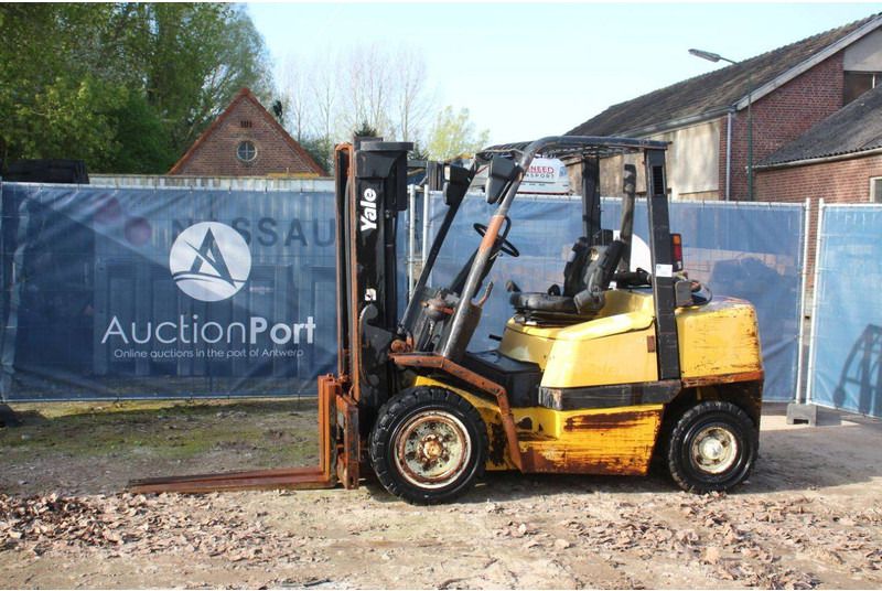 Yale GLP40LJ - Carretilla elevadora de gas: foto 1 Yale GLP40LJ - Carretilla elevadora de gas: foto 1