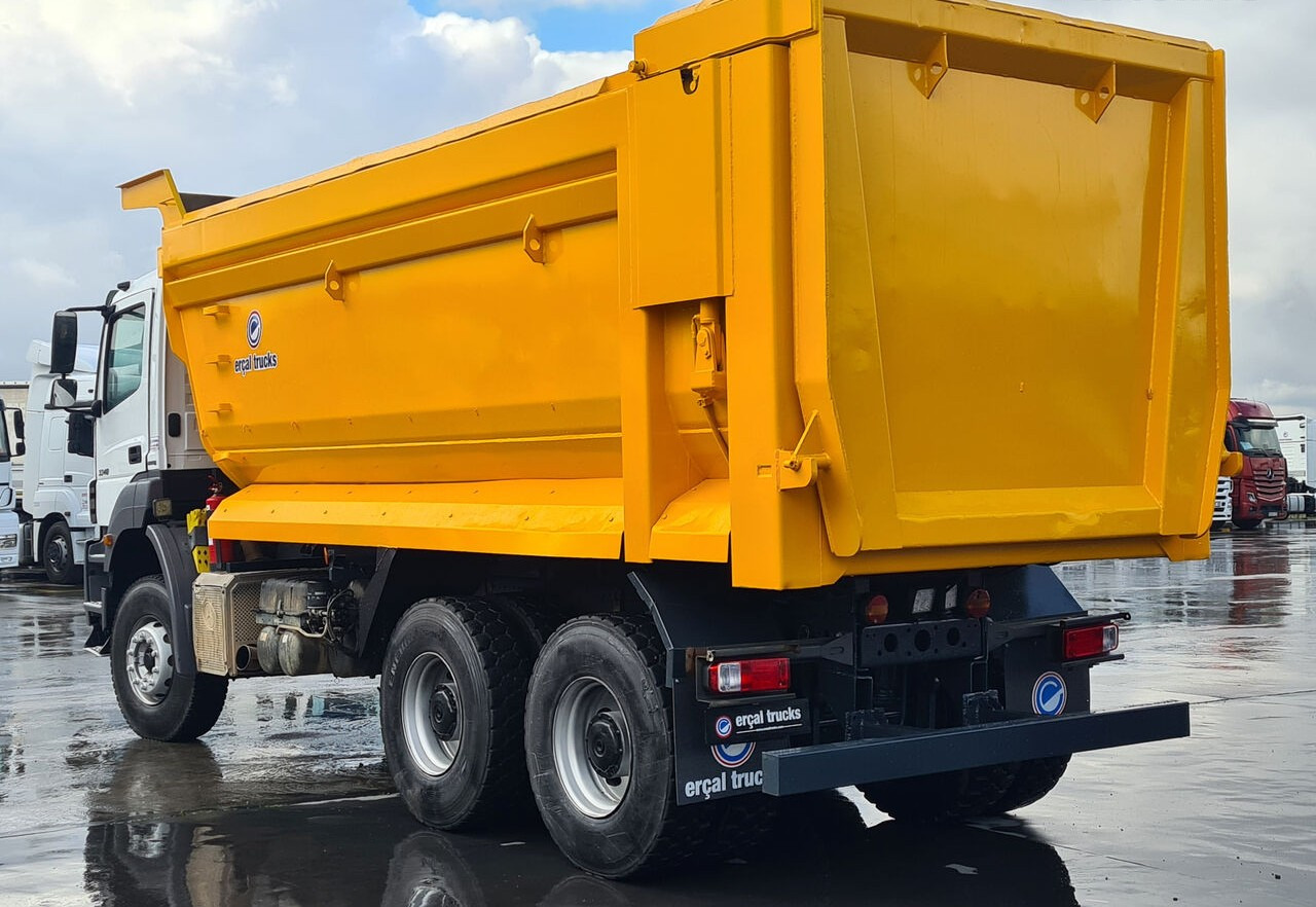MERCEDES-BENZ 2015 3340 E5 6X4 19 M3 HARDOX TIPPER - BIG AXLE - Volquete camión: foto 4 MERCEDES-BENZ 2015 3340 E5 6X4 19 M3 HARDOX TIPPER - BIG AXLE - Volquete camión: foto 4