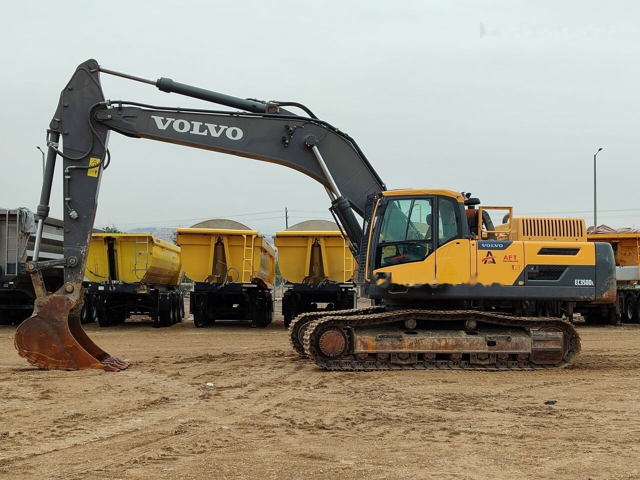 Volvo 2018 EC 350DL PALETTE EXCAVATOR - Excavadora de cadenas: foto 5 Volvo 2018 EC 350DL PALETTE EXCAVATOR - Excavadora de cadenas: foto 5