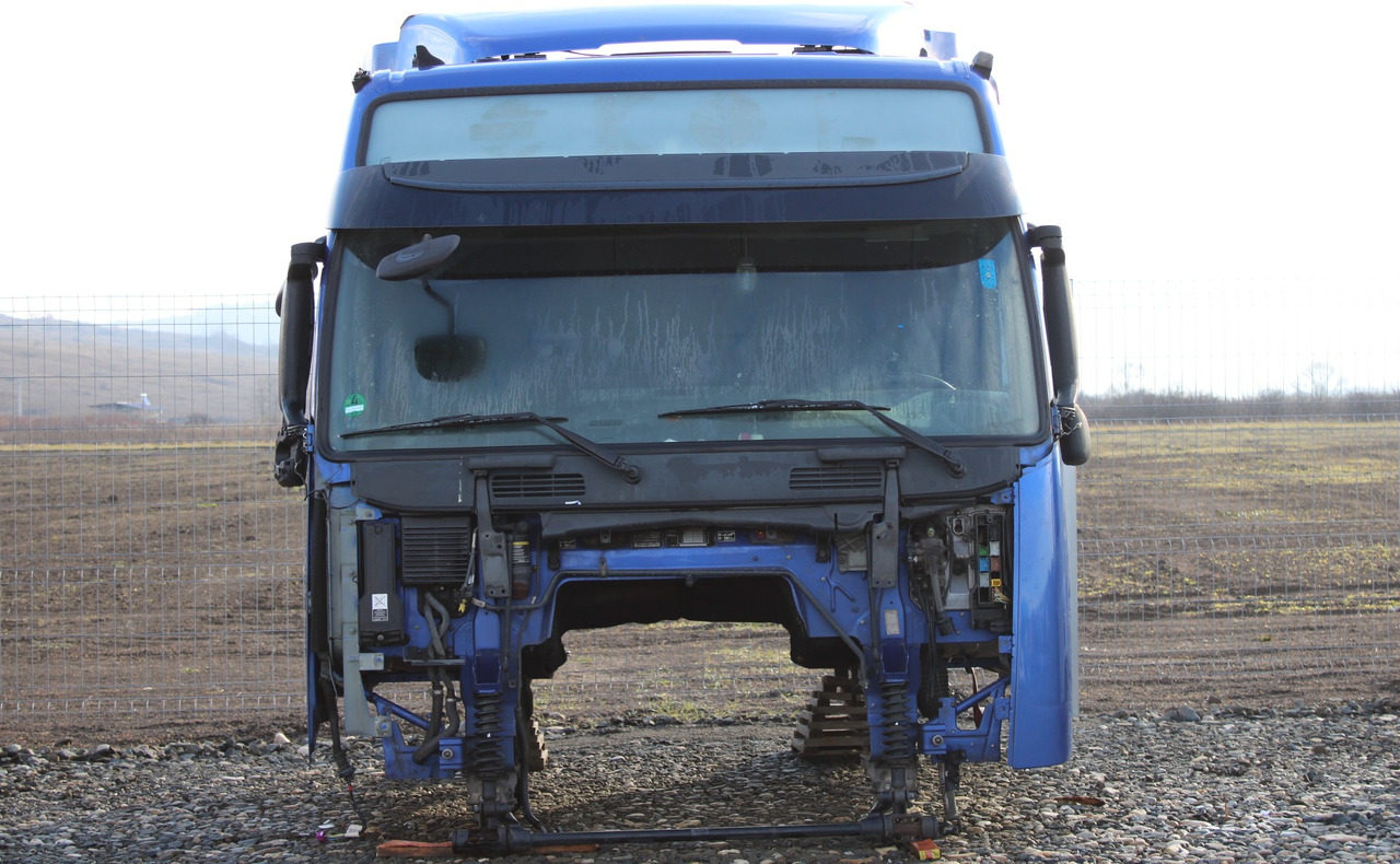CABINA VOLVO FH13 GLOBETROTTER L2H2 - Cabina para Camión: foto 1 CABINA VOLVO FH13 GLOBETROTTER L2H2 - Cabina para Camión: foto 1