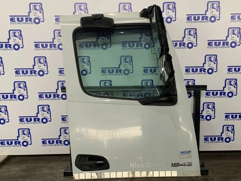 USA DREAPTA MERCEDES ACTROS MP4 - Puerta y piezas para Camión: foto 1 USA DREAPTA MERCEDES ACTROS MP4 - Puerta y piezas para Camión: foto 1