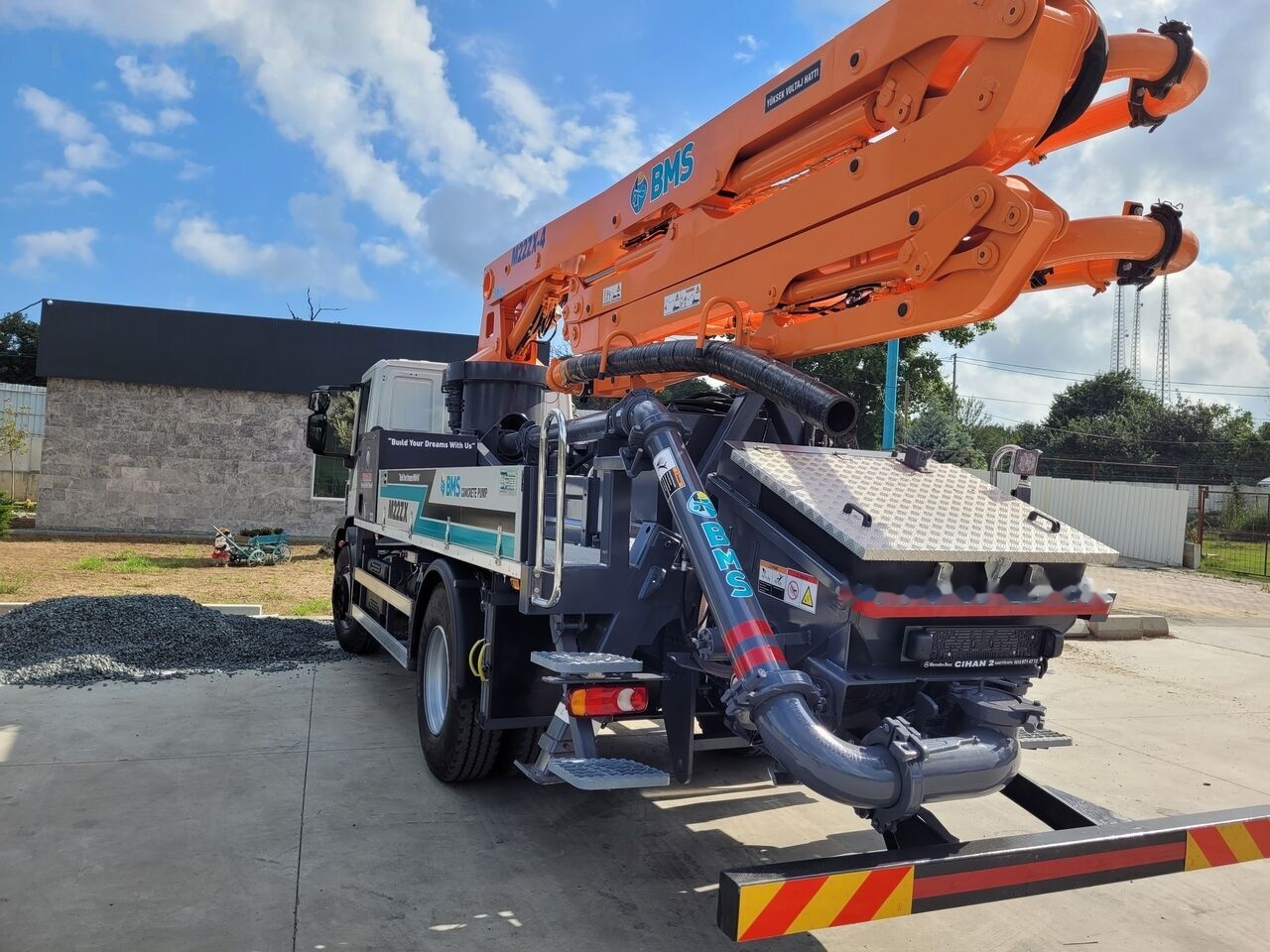 Mercedes-Benz New BMS BCP M22 ZX-4 on chassis - Bomba de hormigón: foto 3 Mercedes-Benz New BMS BCP M22 ZX-4 on chassis - Bomba de hormigón: foto 3