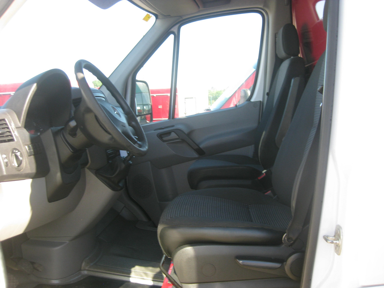 FRIGORÍFICO MERCEDES 313CDI - Frigorífico furgoneta: foto 3 FRIGORÍFICO MERCEDES 313CDI - Frigorífico furgoneta: foto 3