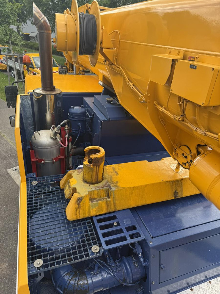 Autogrúa Liebherr LTM 1055-3.1 (05 - 055 855) | 6 x 6: foto 23