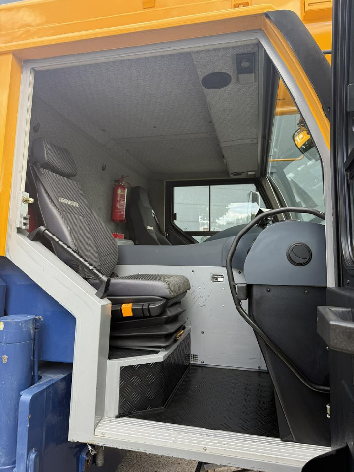 Autogrúa Liebherr LTM 1055-3.1 (05 - 055 855) | 6 x 6: foto 20