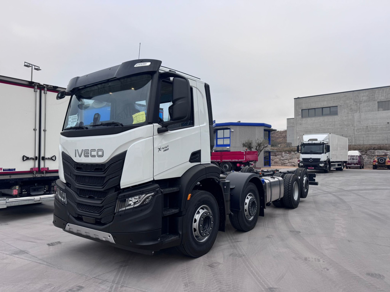 IVECO AD350X50 YPS ON X-Way E6 (Chassis) - Chasis camión: foto 1 IVECO AD350X50 YPS ON X-Way E6 (Chassis) - Chasis camión: foto 1