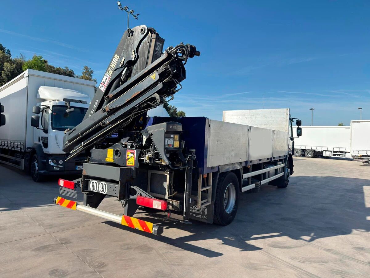 RENAULT C320 - Camión caja abierta, Camión grúa: foto 4 RENAULT C320 - Camión caja abierta, Camión grúa: foto 4