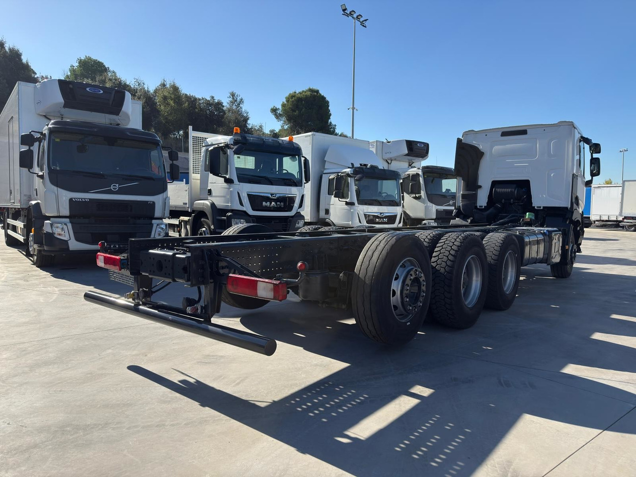 RENAULT C460 E6 (Chassis) - Chasis camión: foto 3 RENAULT C460 E6 (Chassis) - Chasis camión: foto 3