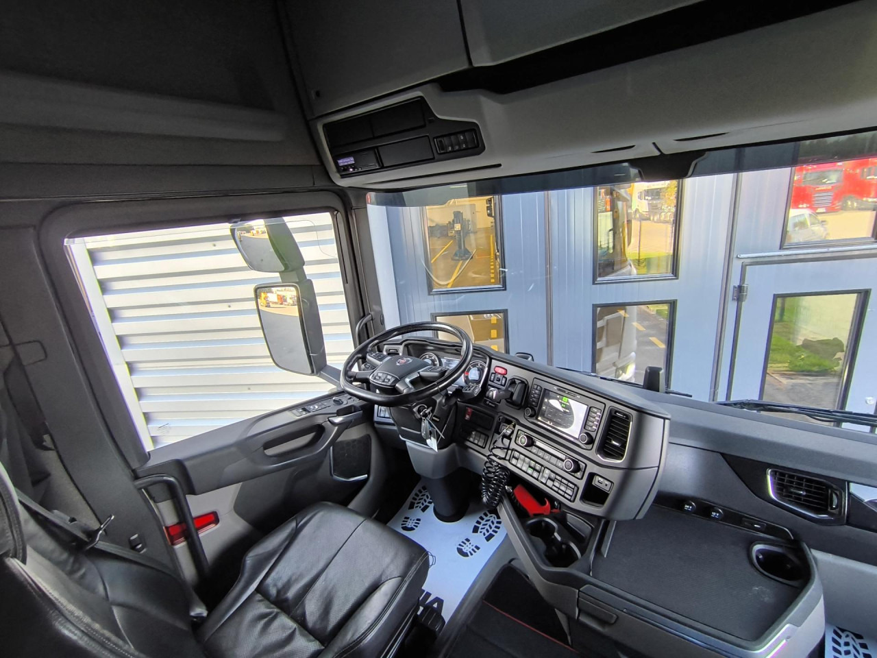 Cabeza tractora SCANIA R 540 A6x2NB: foto 9