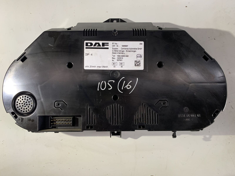 DAF 105 - Salpicadero: foto 2 DAF 105 - Salpicadero: foto 2