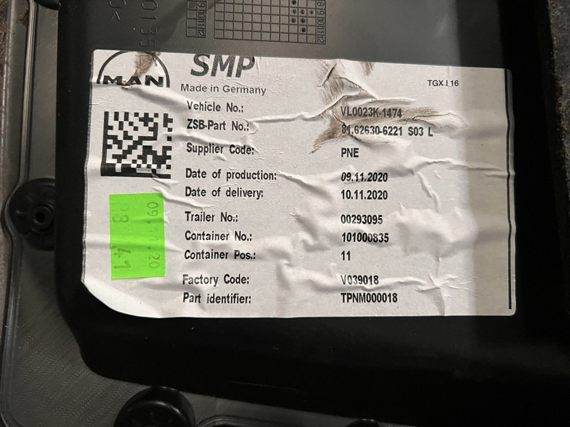 MAN - Parachoques: foto 3 MAN - Parachoques: foto 3