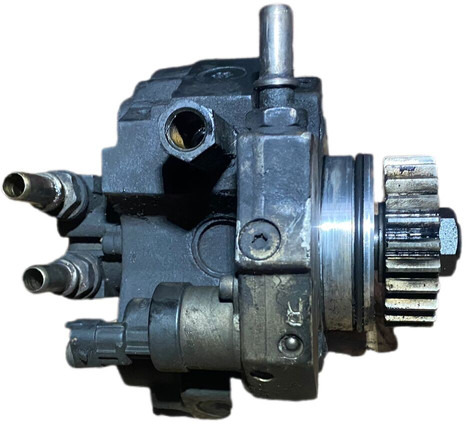 MAN - Bomba de combustible: foto 2 MAN - Bomba de combustible: foto 2