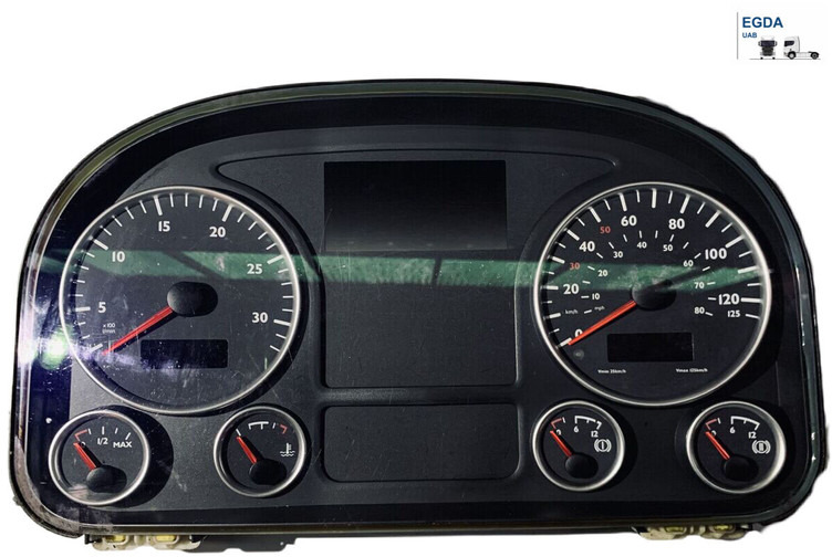 MAN TGX - Salpicadero: foto 1 MAN TGX - Salpicadero: foto 1