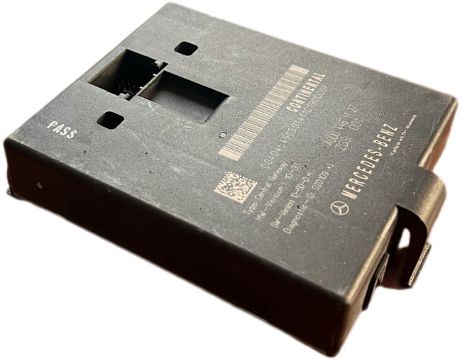 Mercedes-Benz 2013 - Unidad de control: foto 3 Mercedes-Benz 2013 - Unidad de control: foto 3